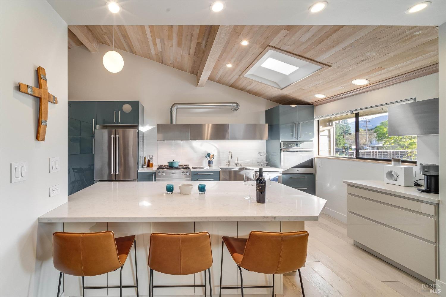 1990 Yountville Cross Rd