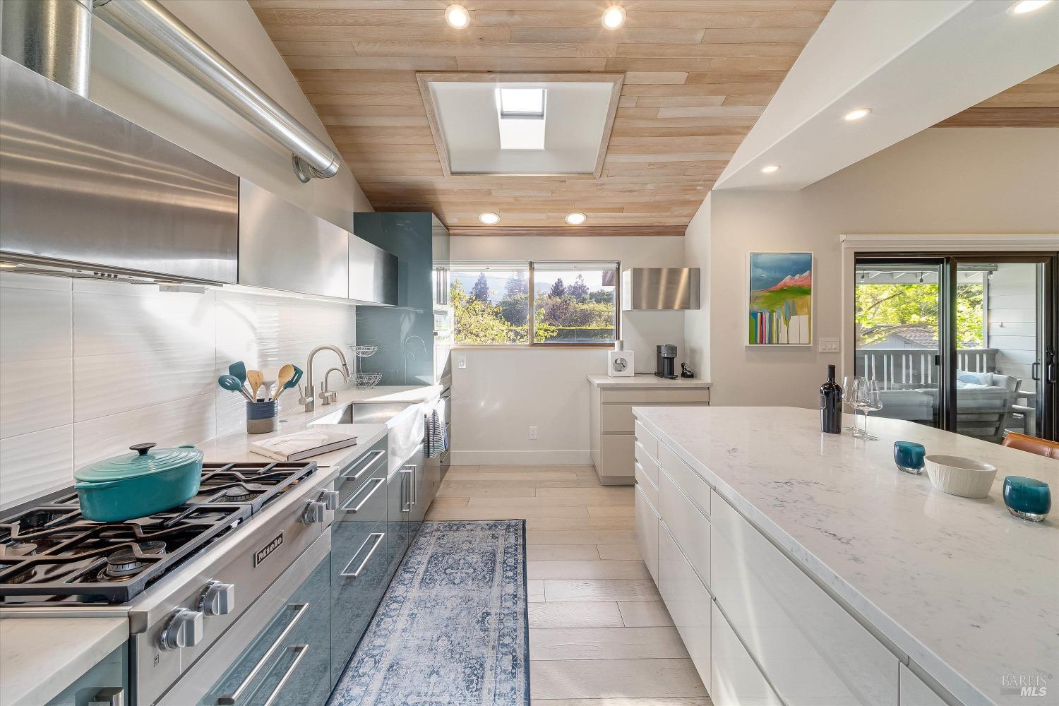 1990 Yountville Cross Rd