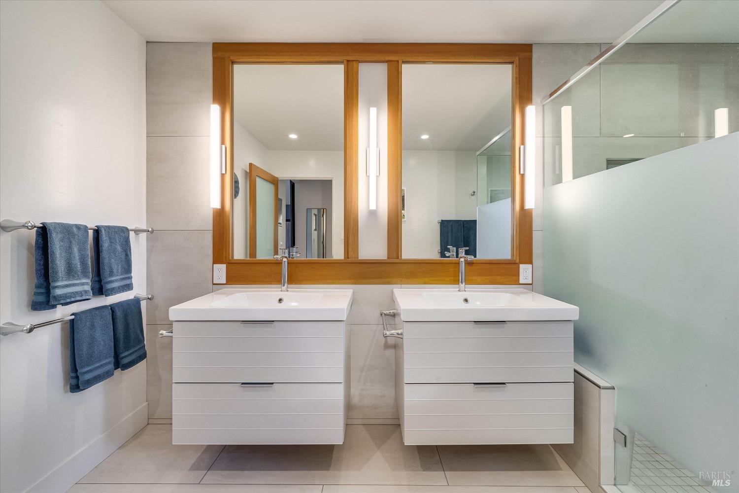 1990 Yountville Cross Rd