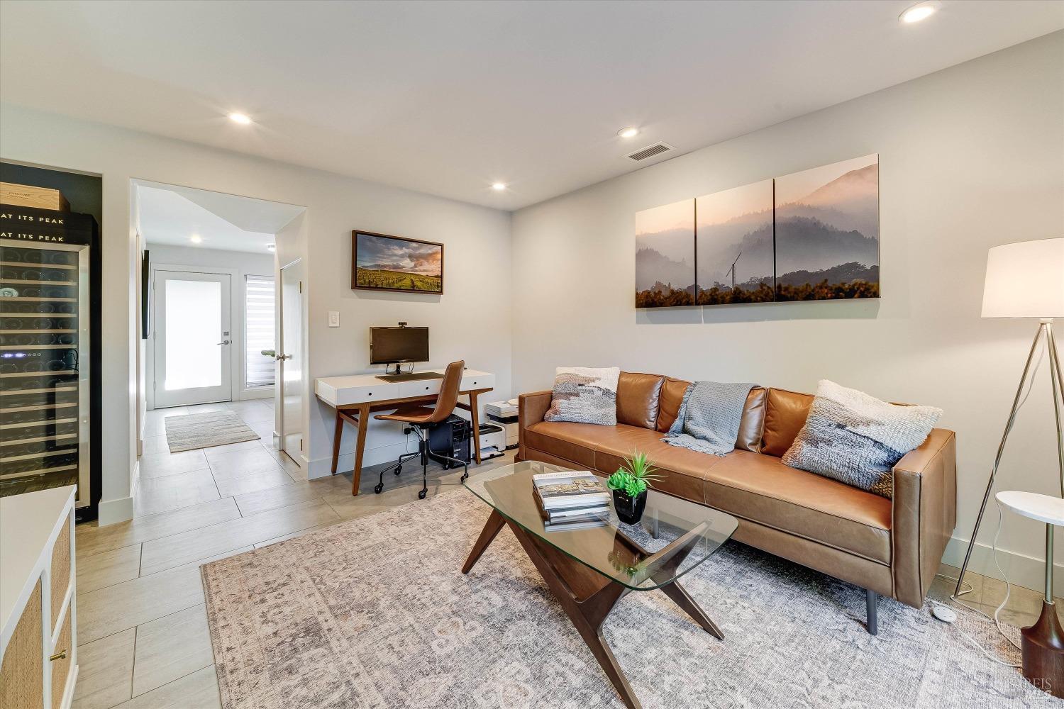 1990 Yountville Cross Rd