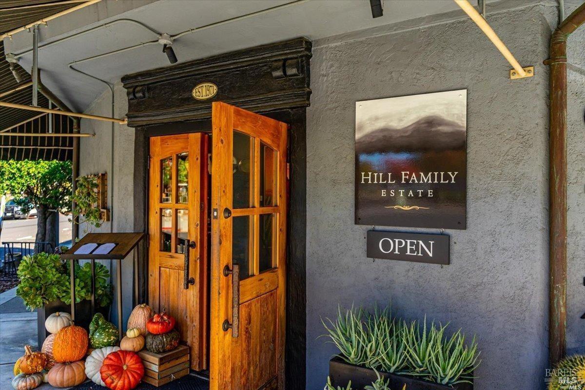 1990 Yountville Cross Rd