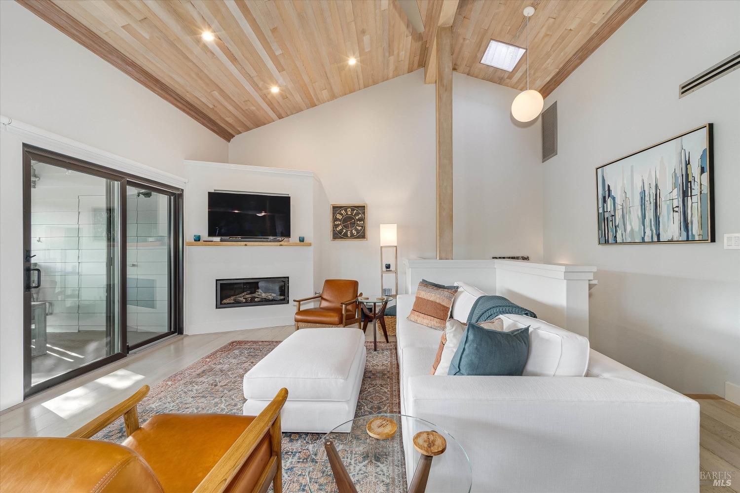 1990 Yountville Cross Rd