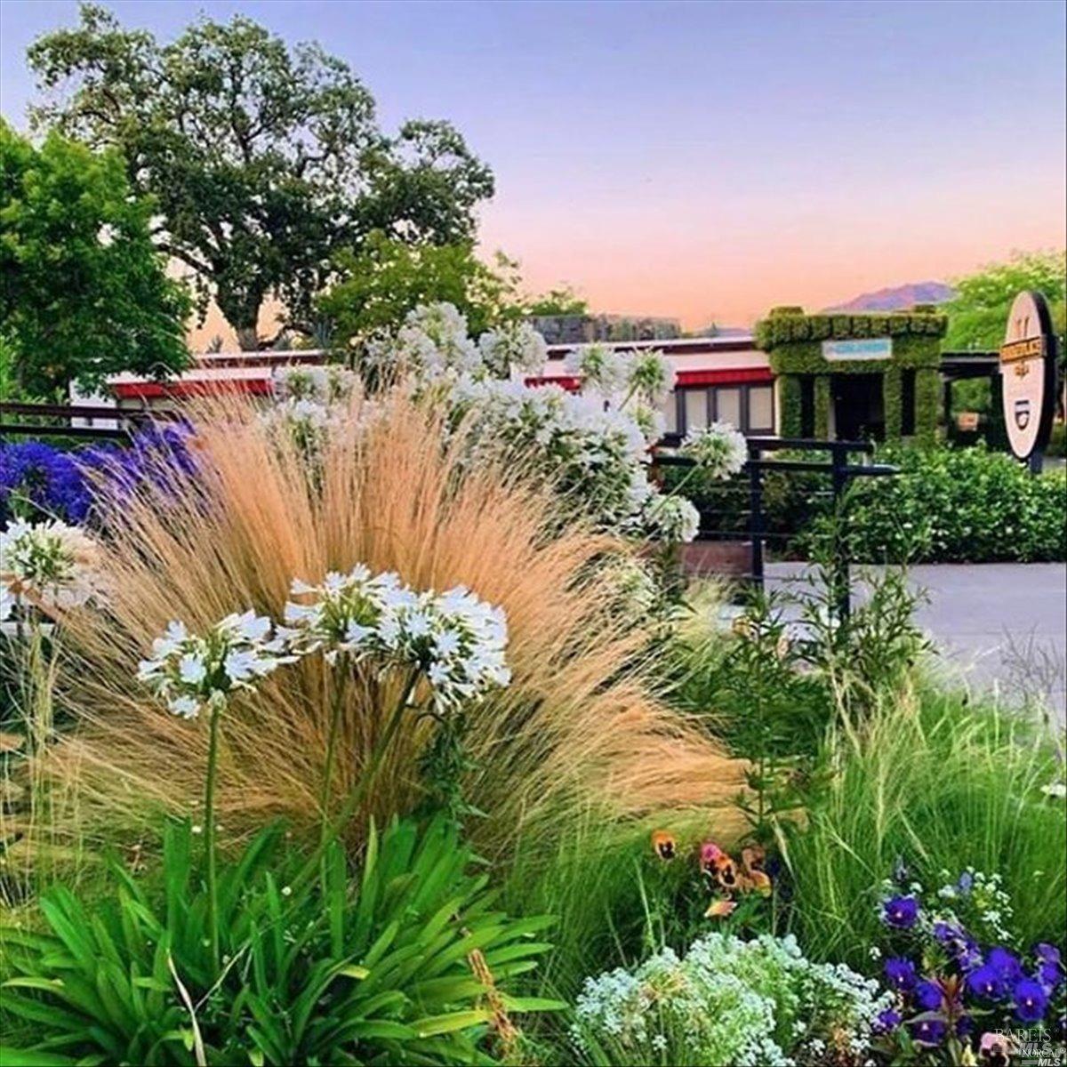 1990 Yountville Cross Rd