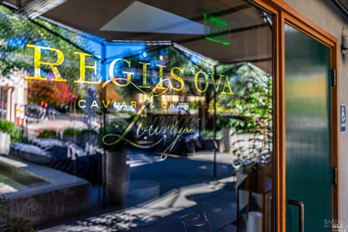 1990 Yountville Cross Rd