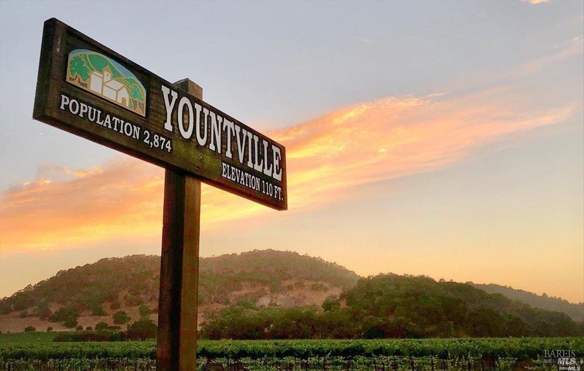 1990 Yountville Cross Rd