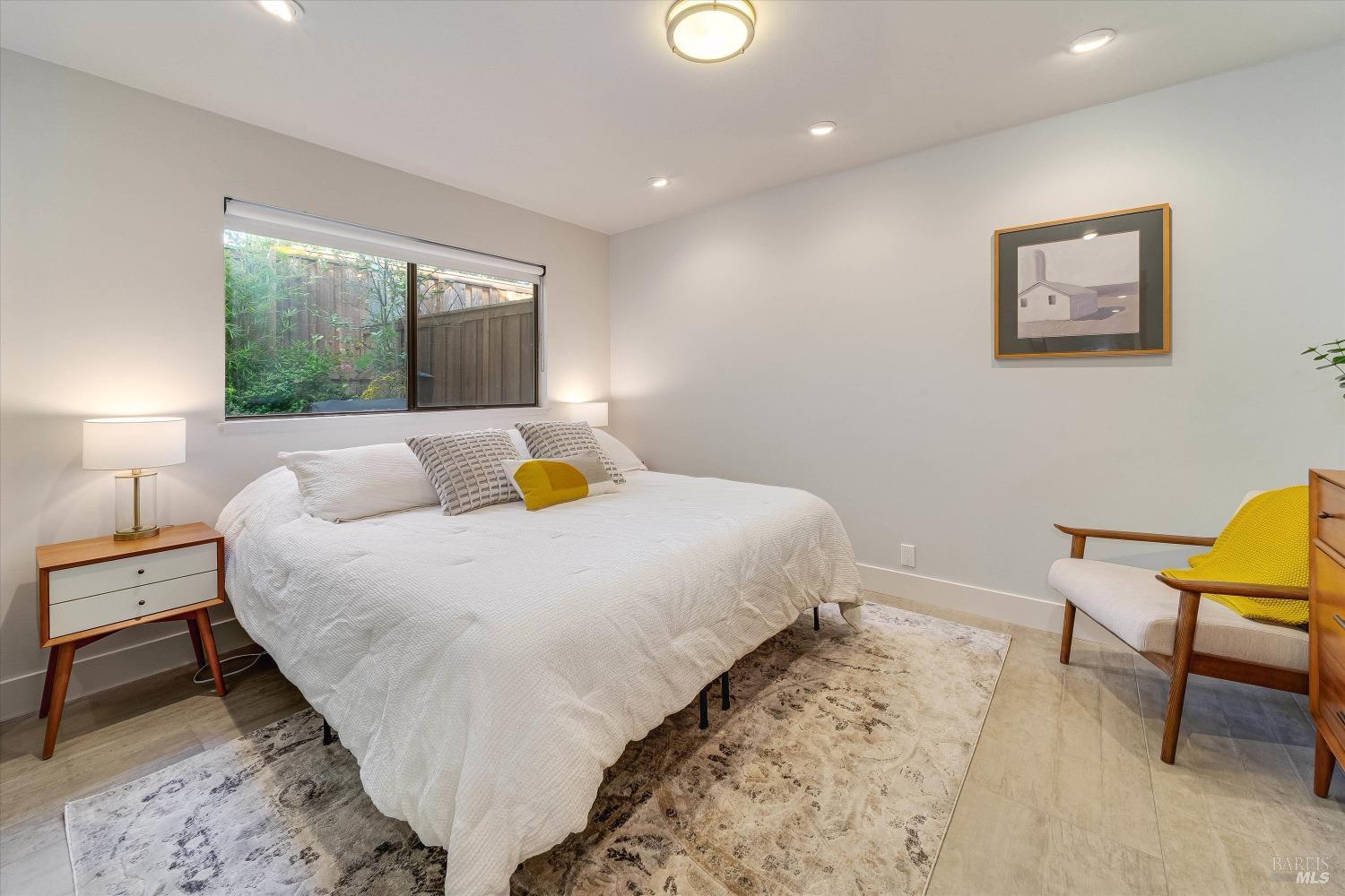 1990 Yountville Cross Rd