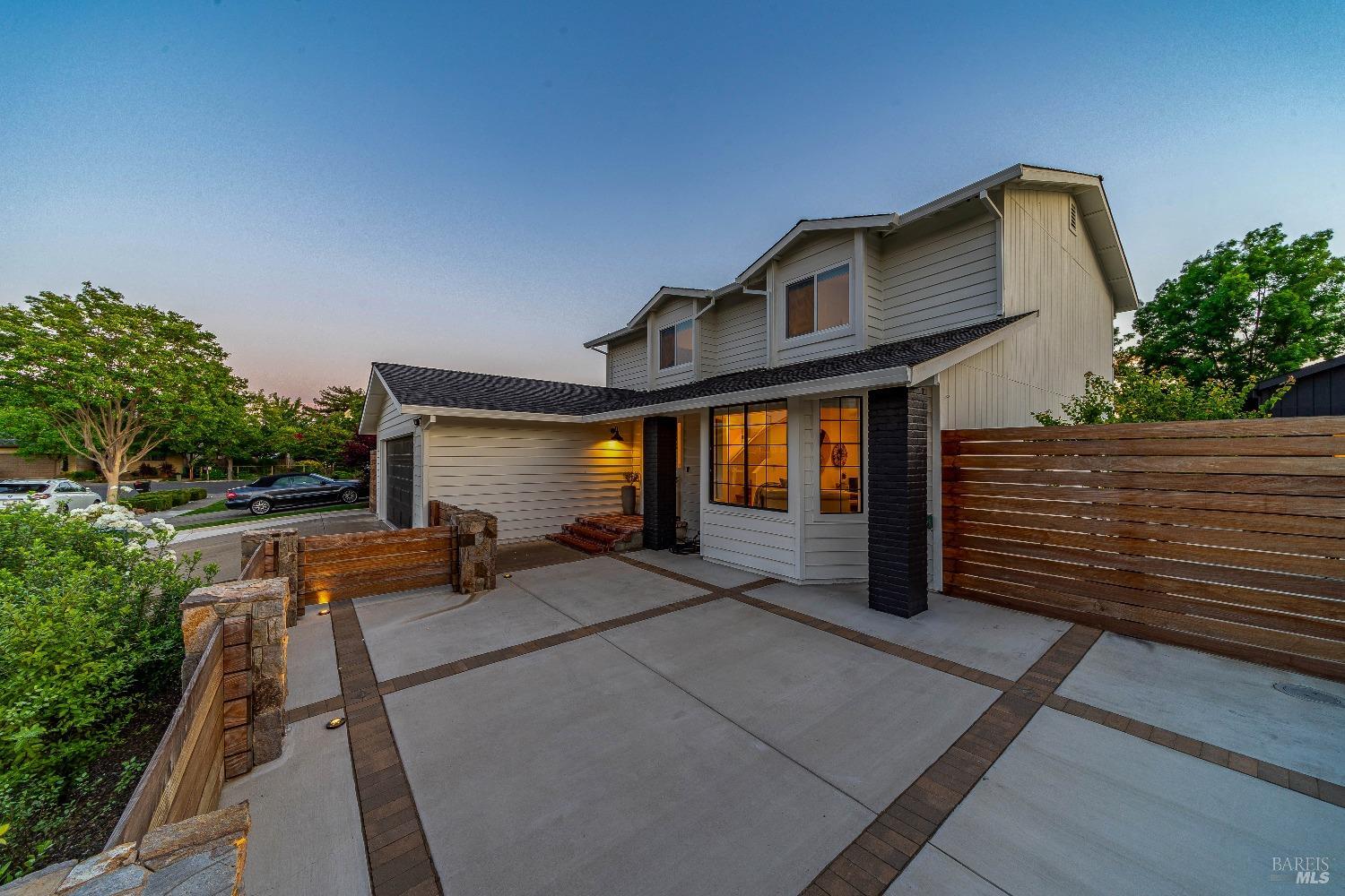 3104 Hyde Park Pl Pl