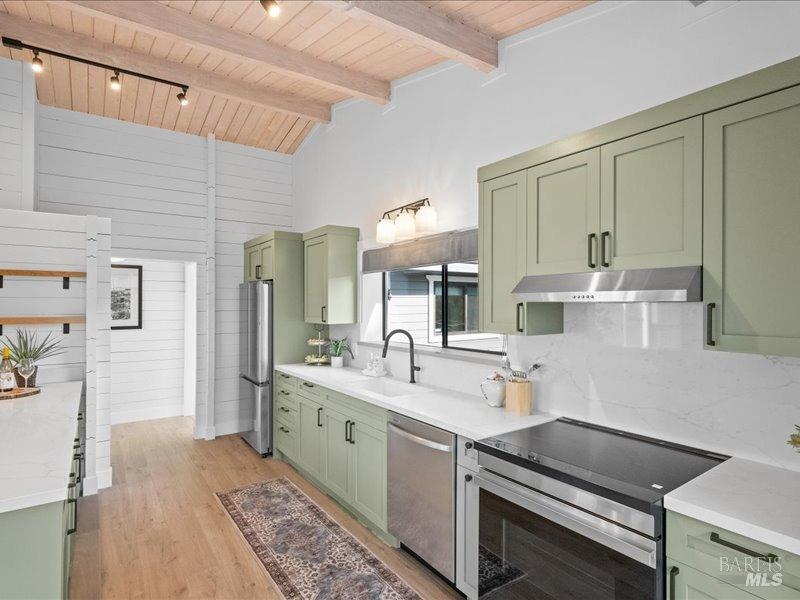 221 Calle del Sol Dr