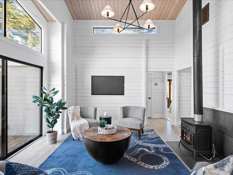 221 Calle del Sol Dr