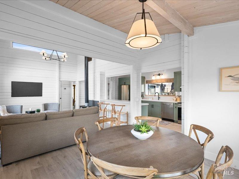 221 Calle del Sol Dr