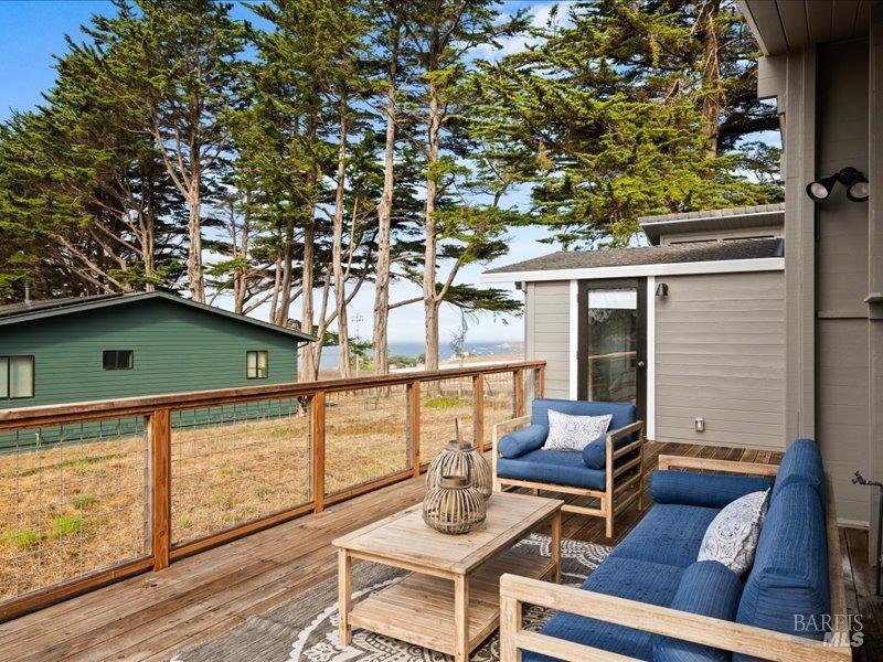 221 Calle del Sol Dr