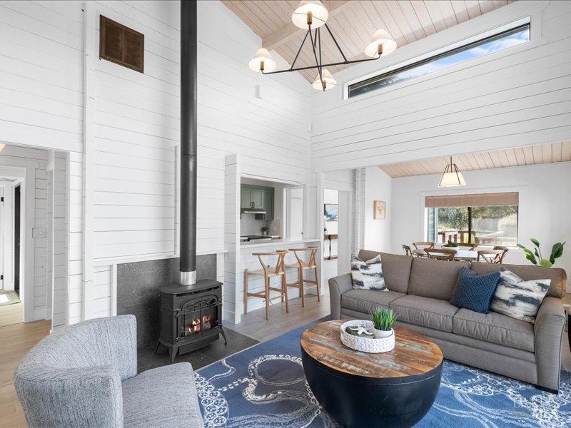 221 Calle del Sol Dr