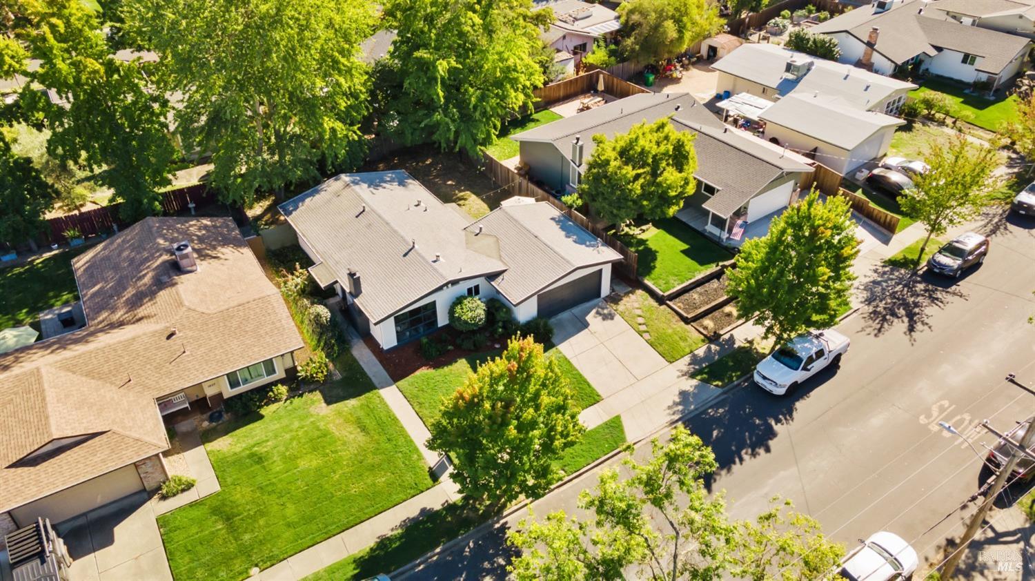 1415 NW El Capitan Way