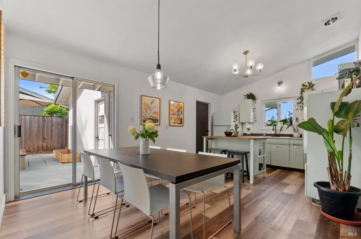 1415 NW El Capitan Way