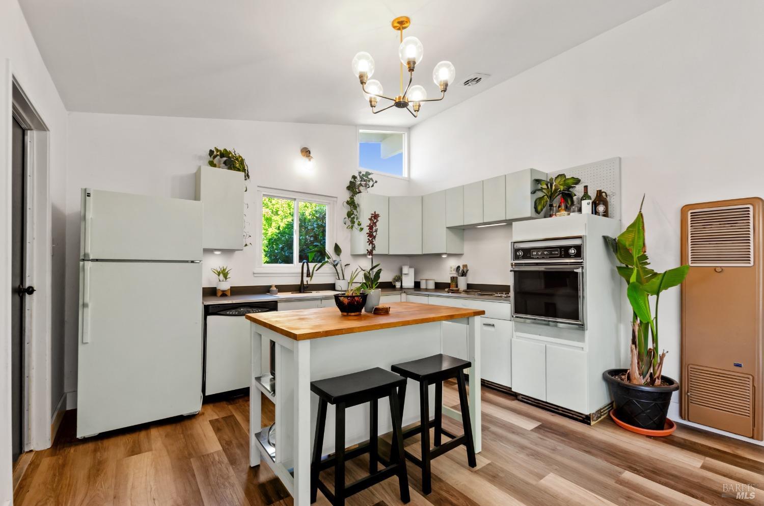 1415 NW El Capitan Way