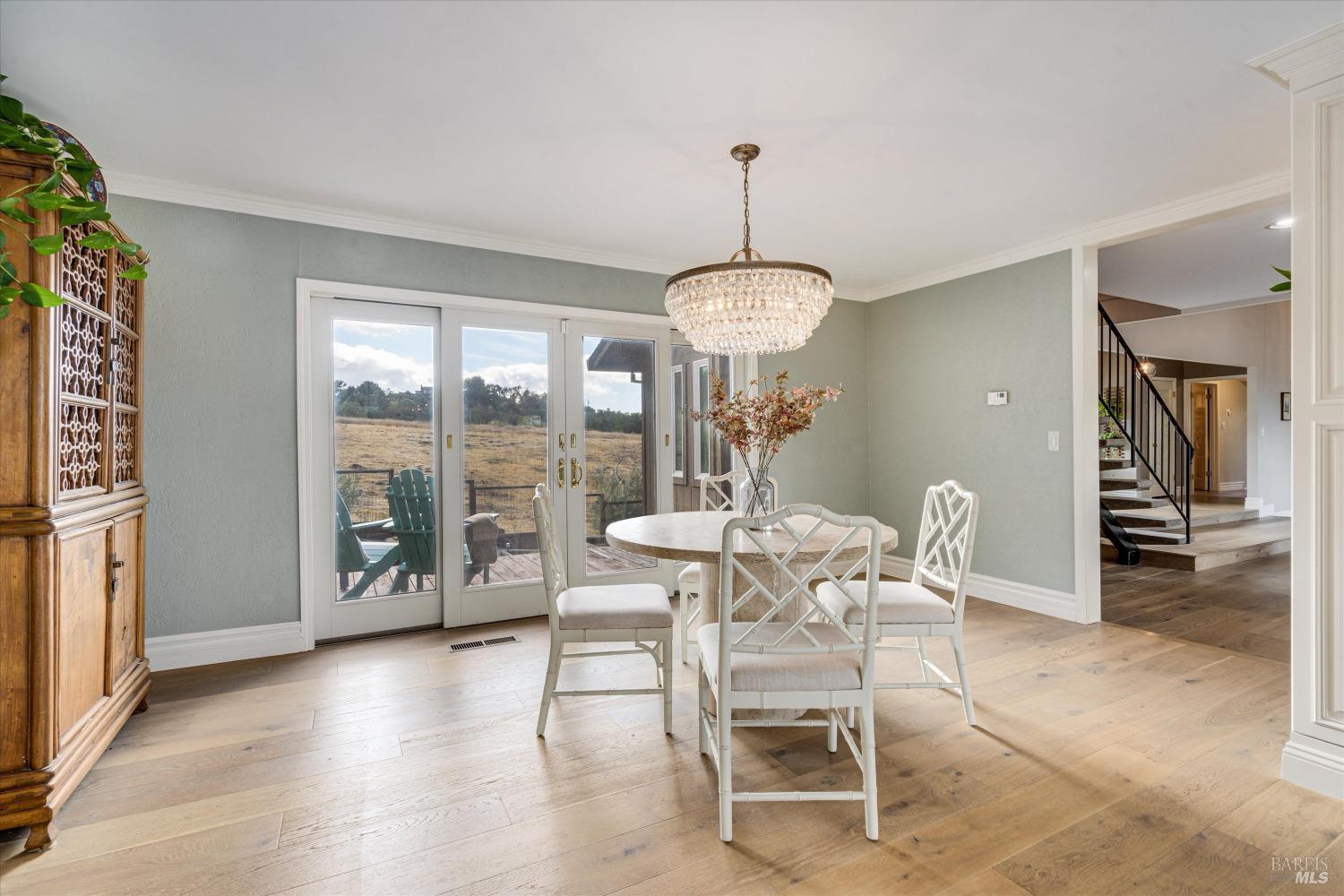 17 Saint Michael Cir