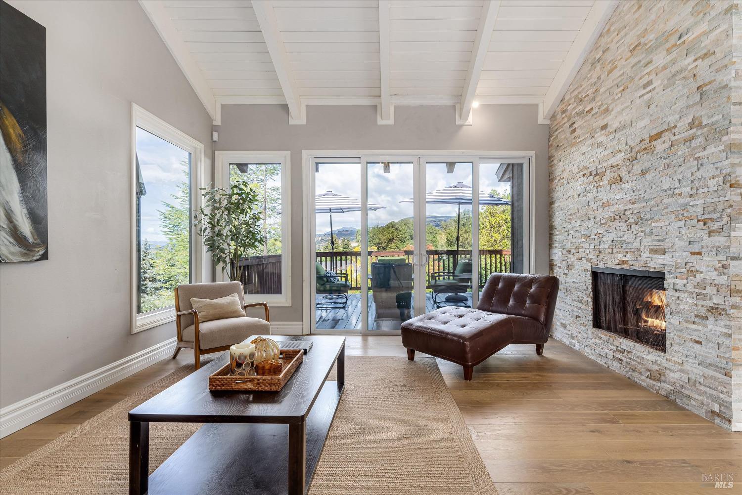 17 Saint Michael Cir