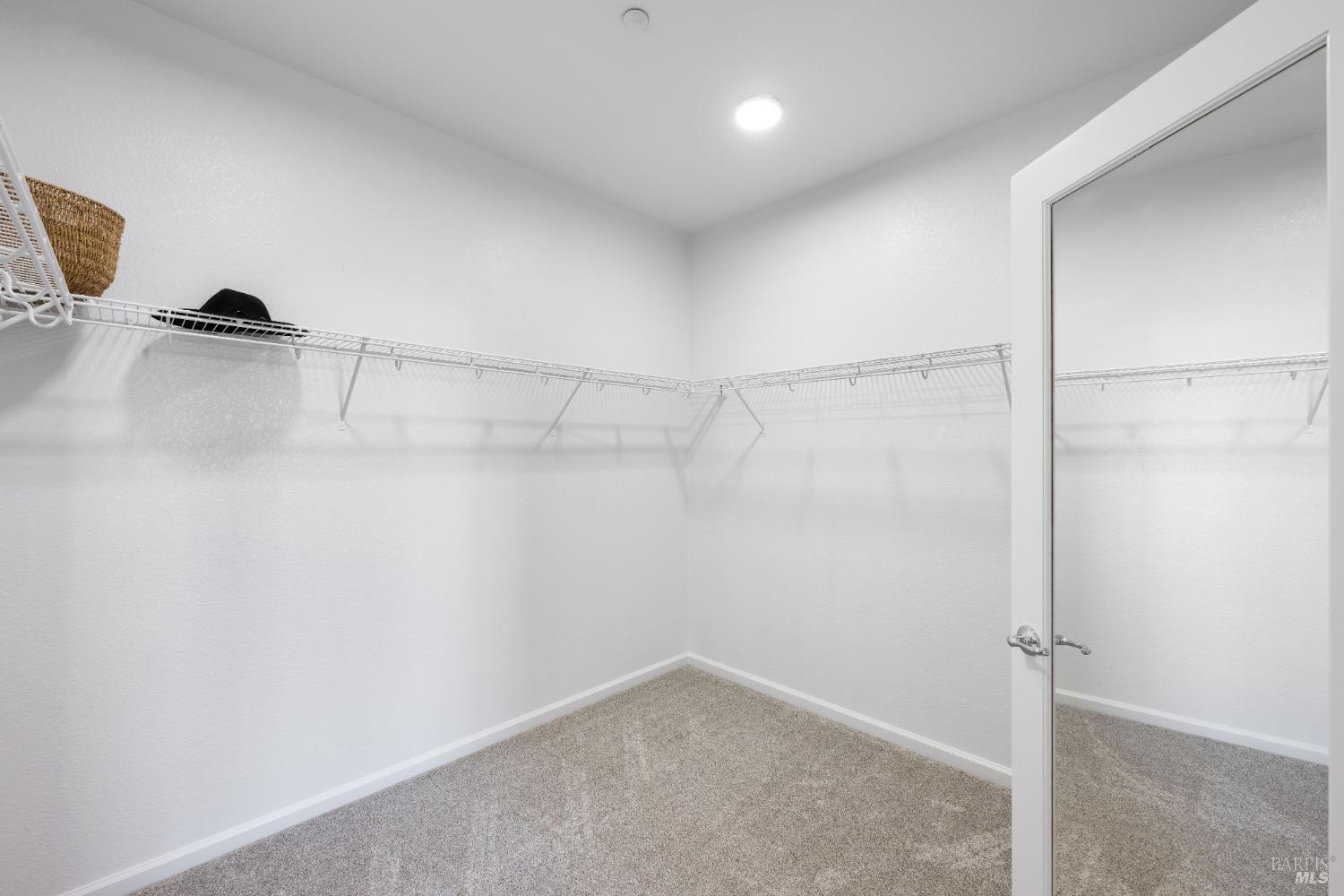 544 Wetlands Edge Rd