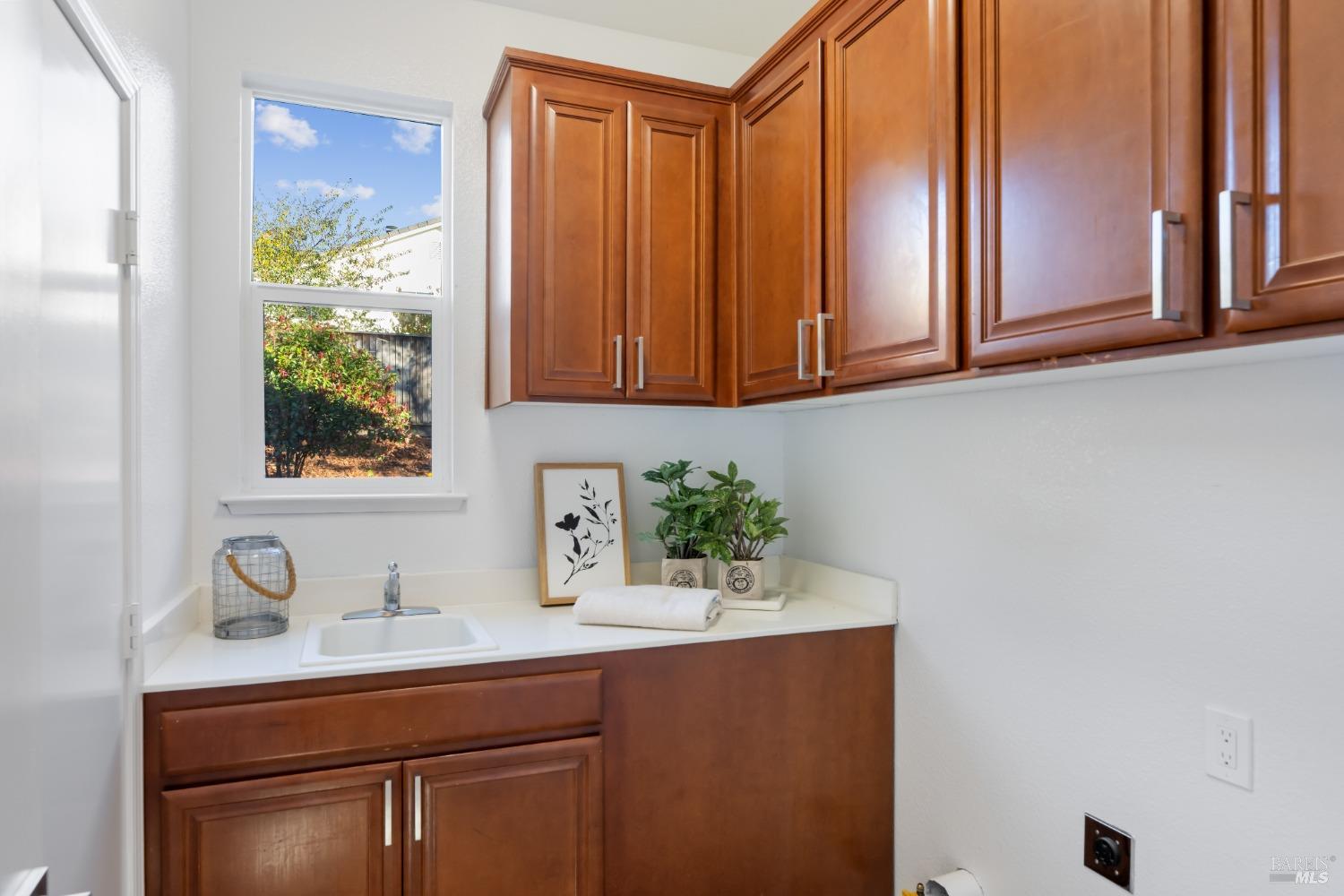 544 Wetlands Edge Rd