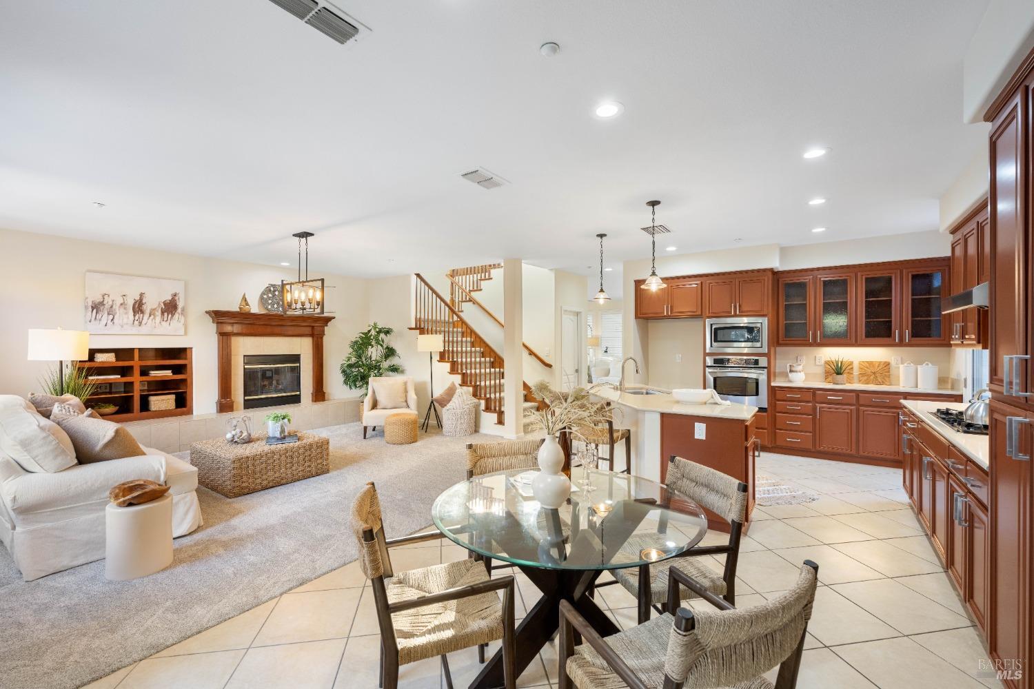 544 Wetlands Edge Rd