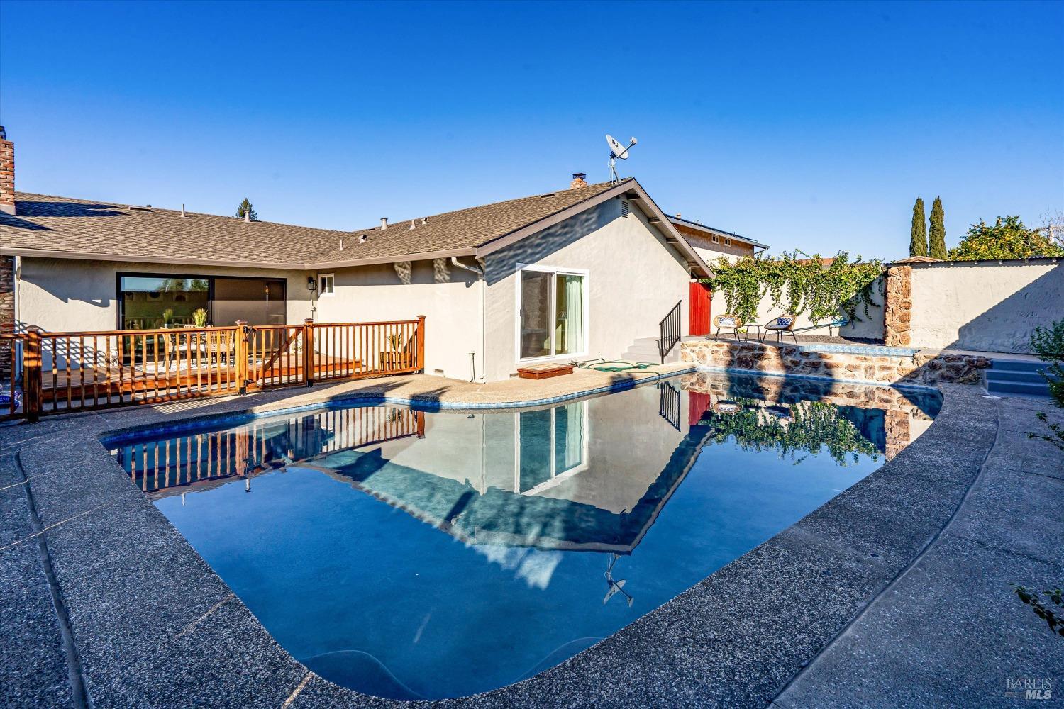 1779 Monarch Dr