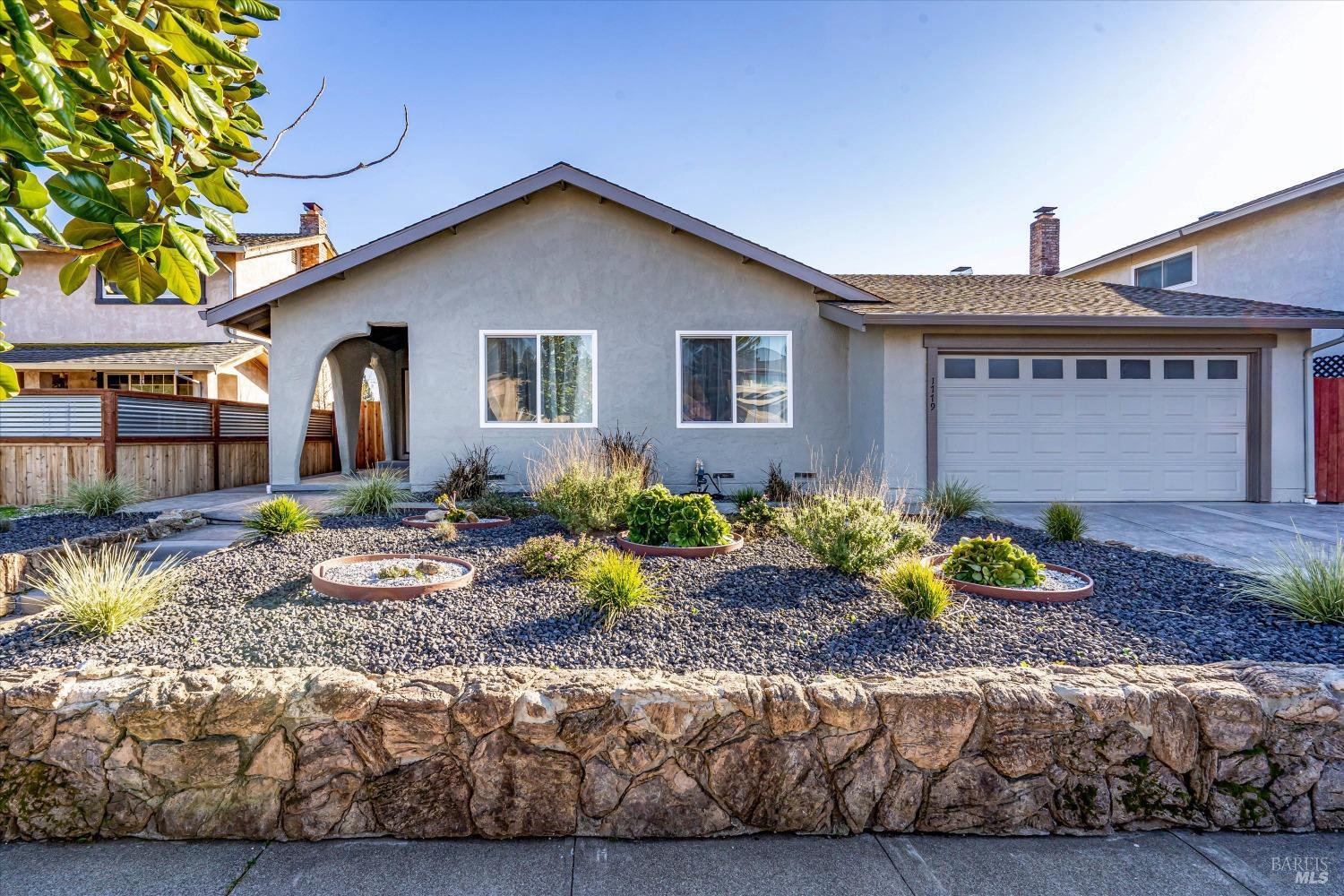1779 Monarch Dr
