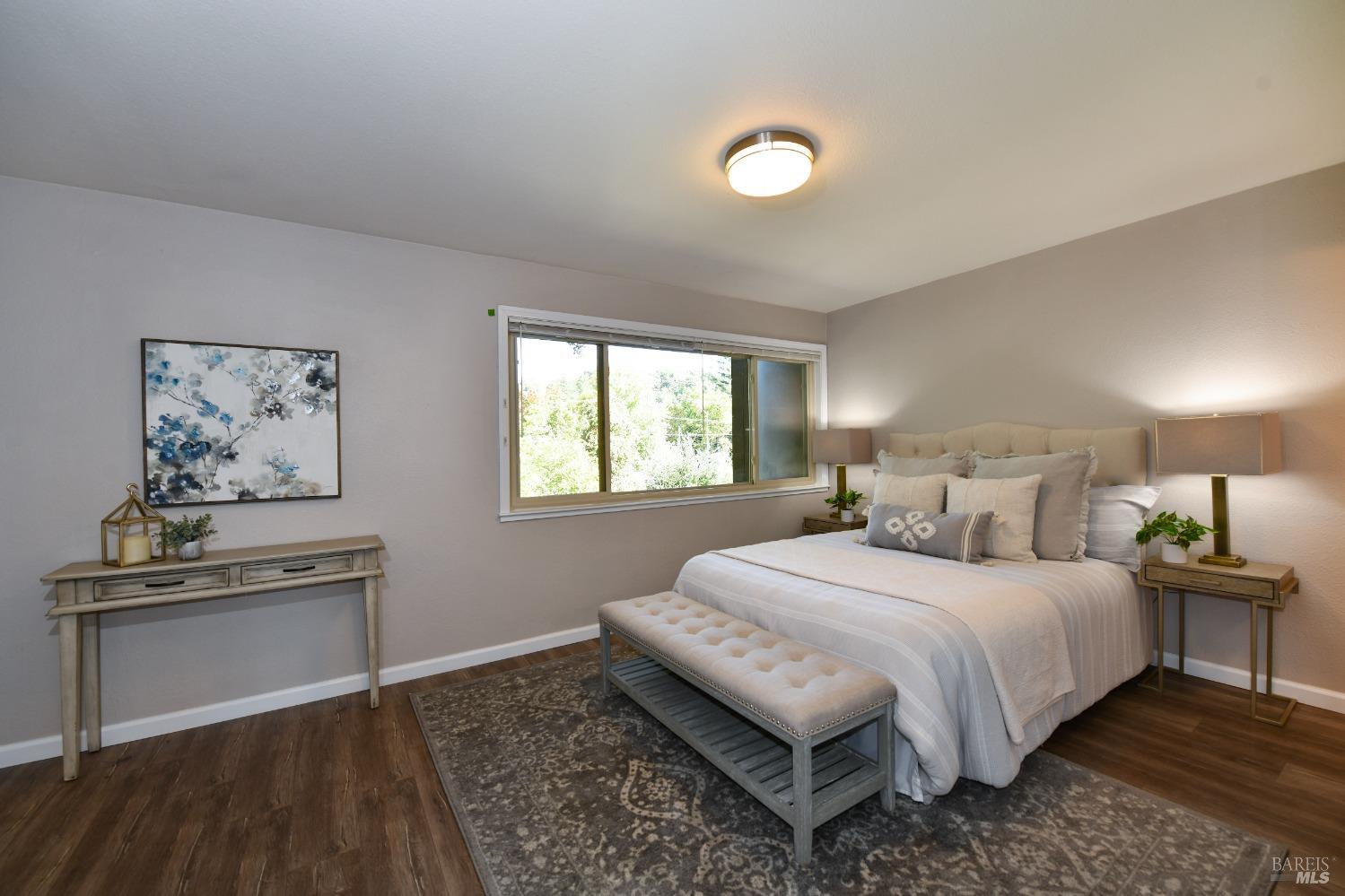 3146 Valley Green Ln