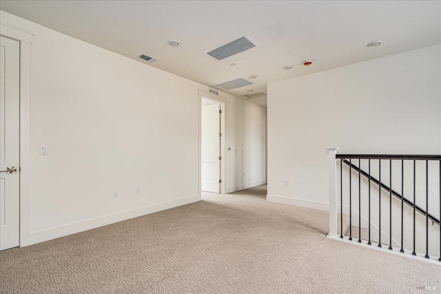 107 Grace Ln