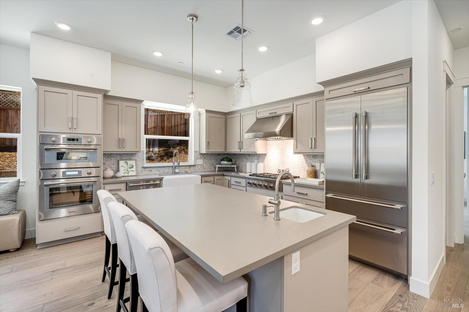 107 Grace Ln