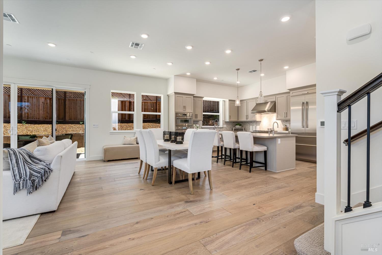 107 Grace Ln