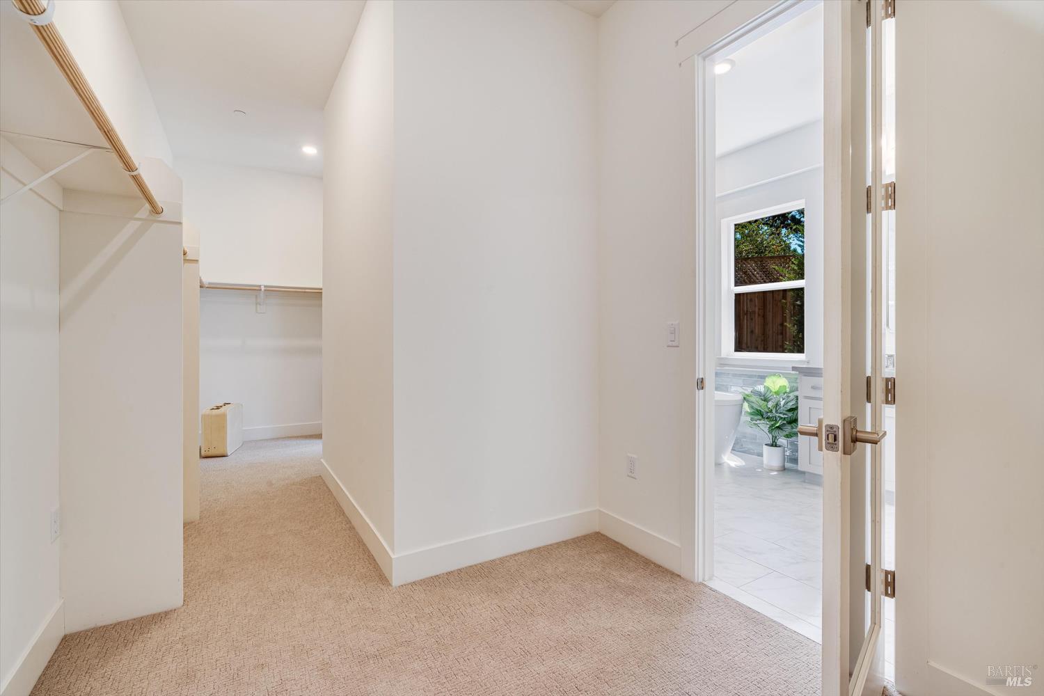 107 Grace Ln