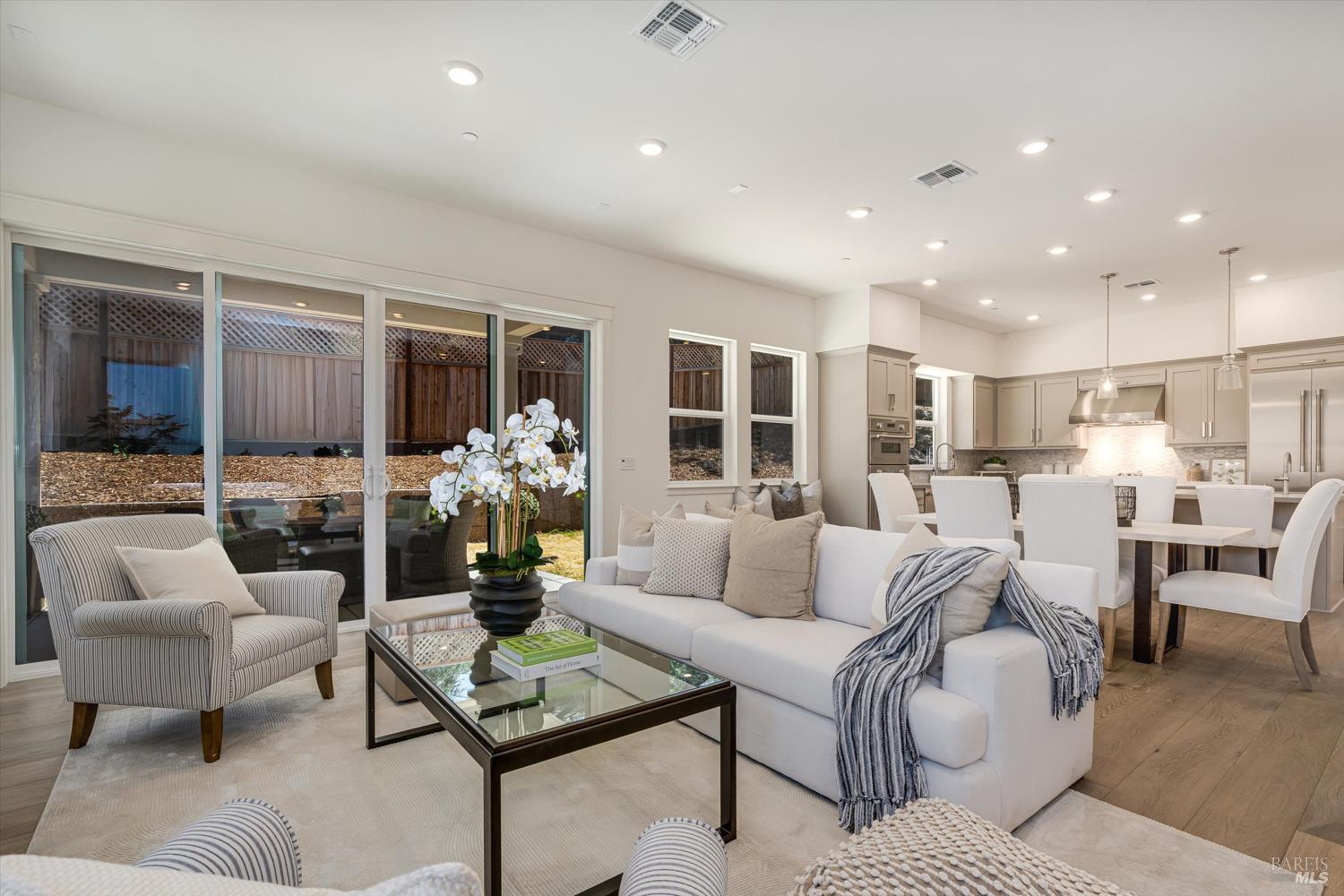 107 Grace Ln