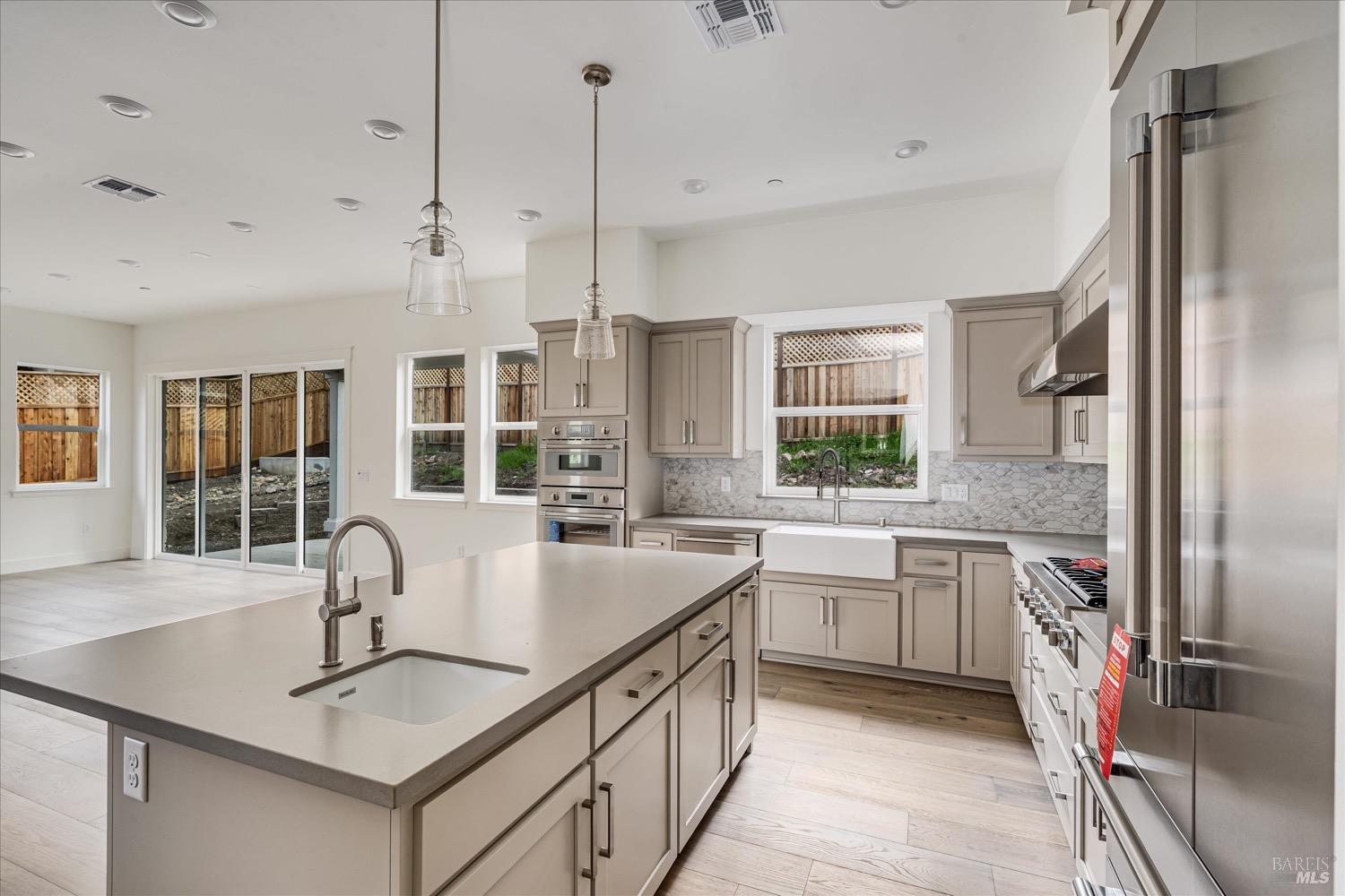 107 Grace Ln