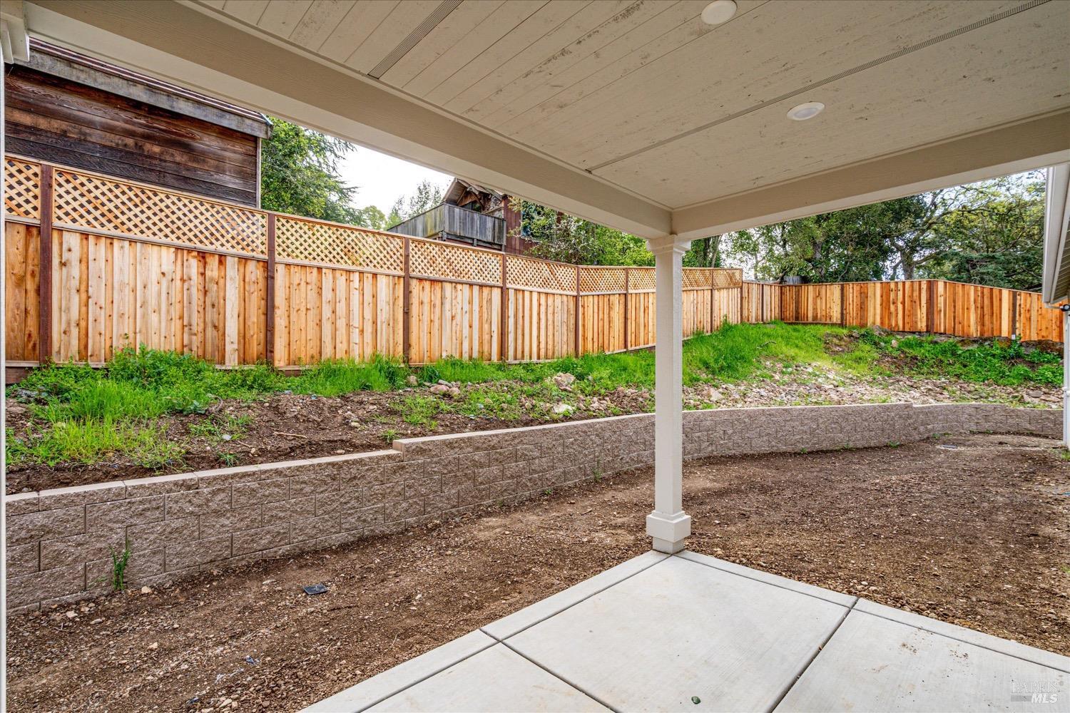 107 Grace Ln