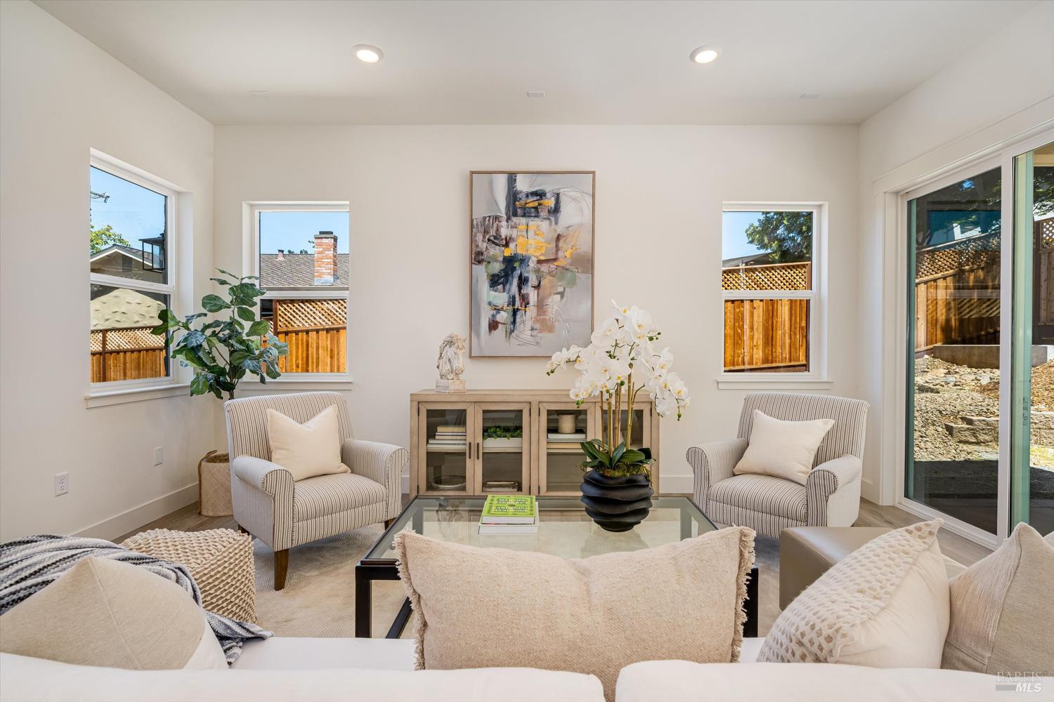 107 Grace Ln