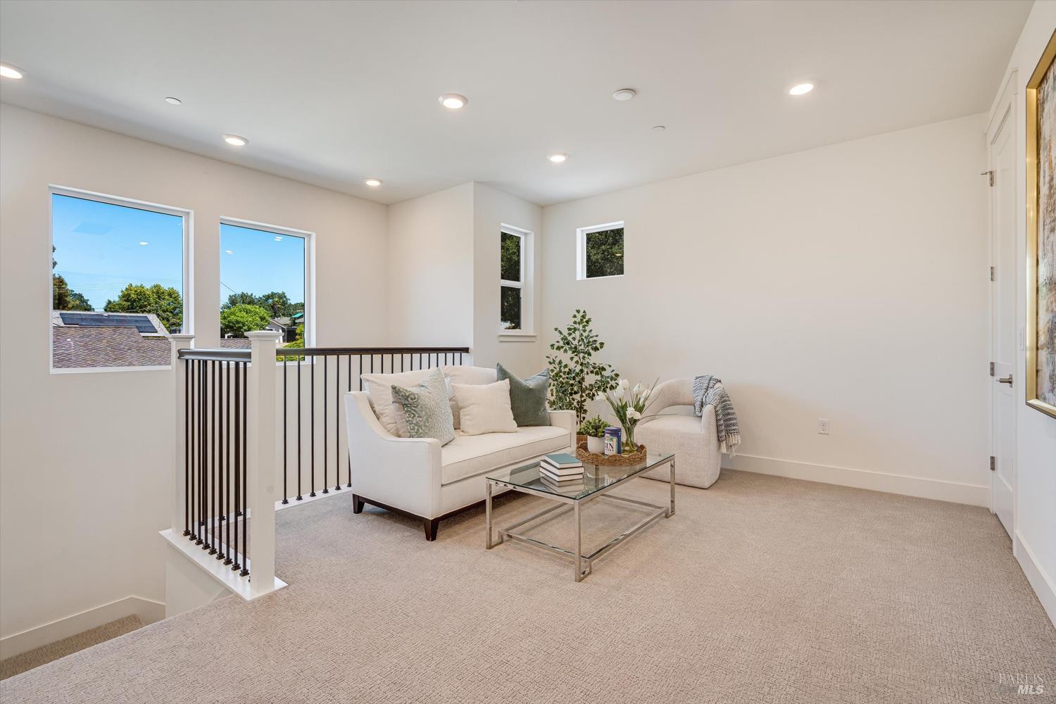 107 Grace Ln