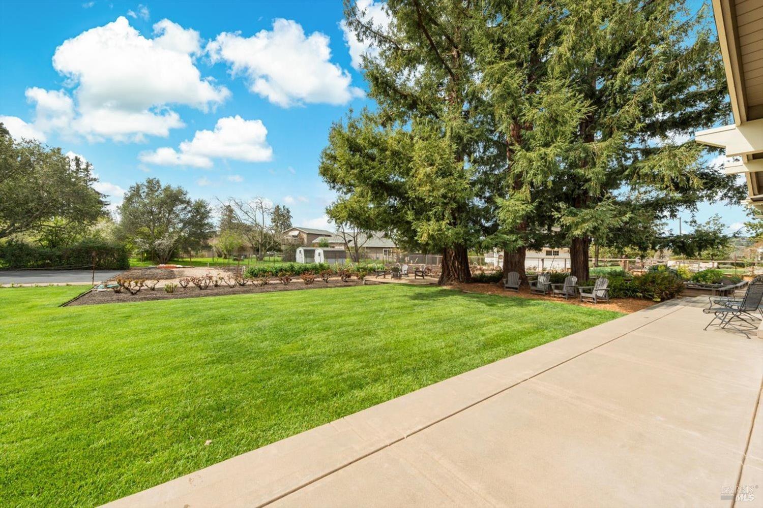 1111 Olive Hill Ln
