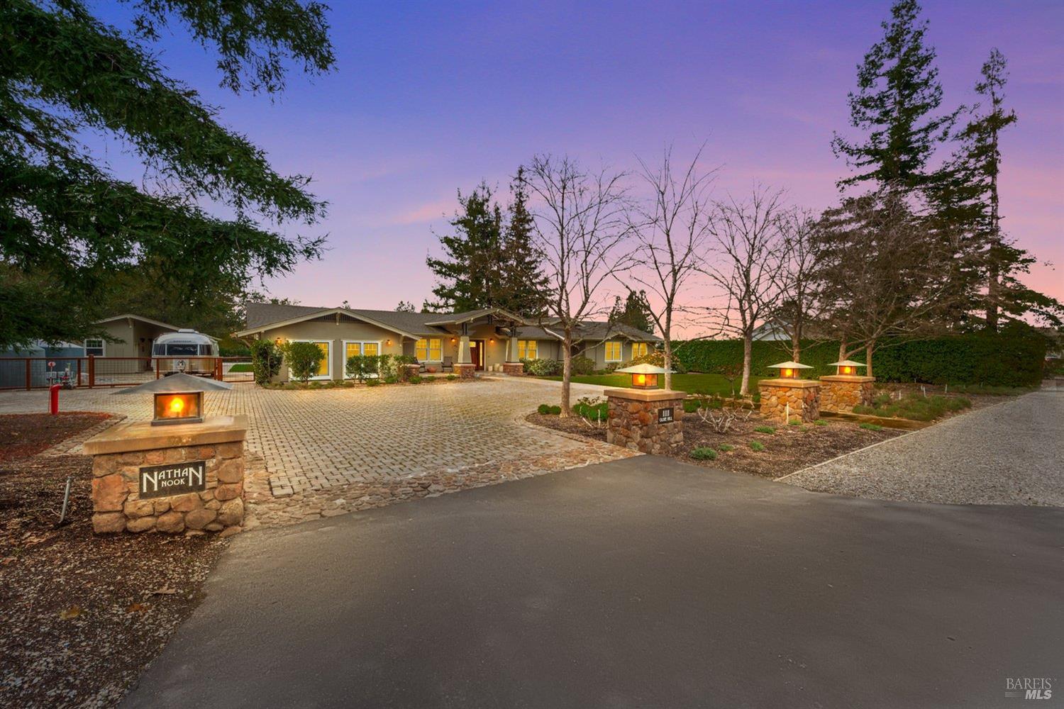 1111 Olive Hill Ln