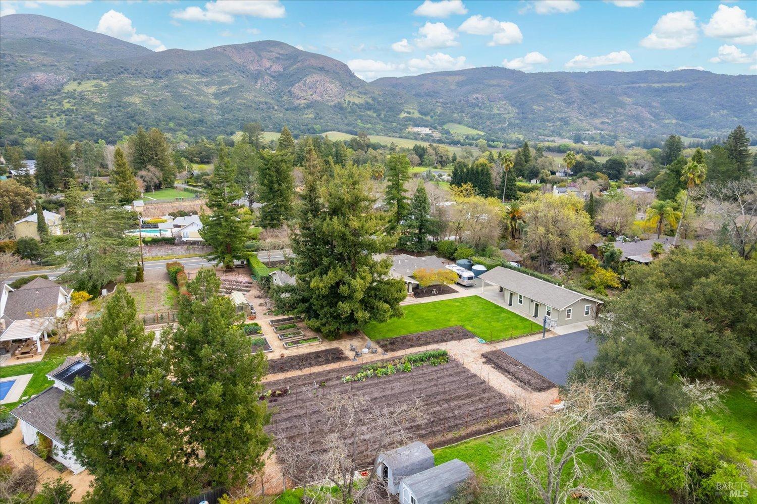 1111 Olive Hill Ln