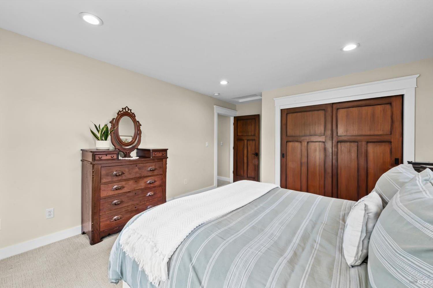 1111 Olive Hill Ln