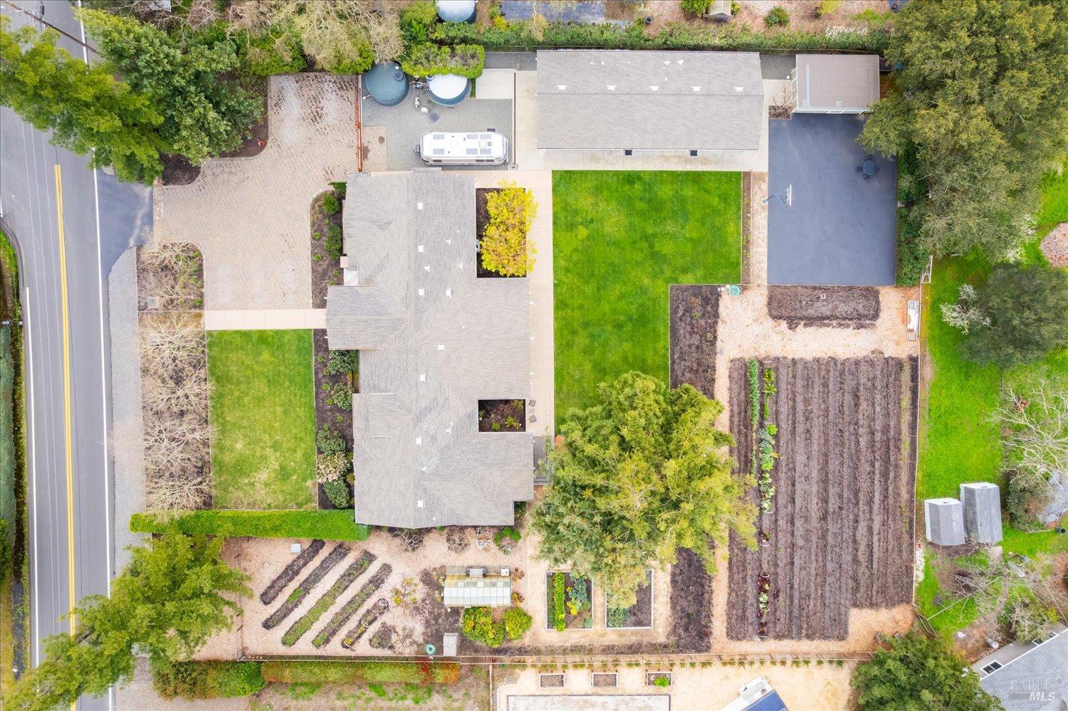 1111 Olive Hill Ln