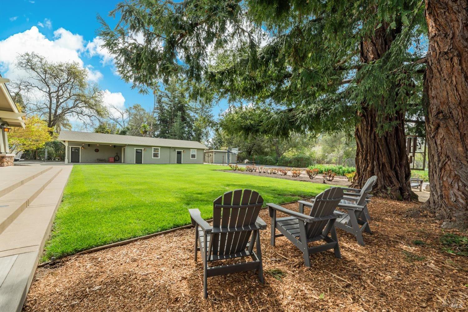 1111 Olive Hill Ln