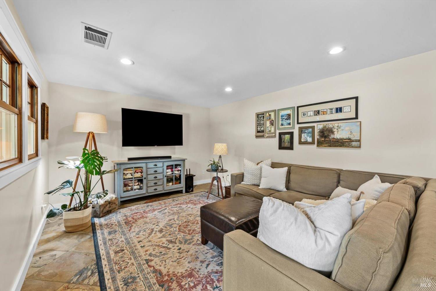1111 Olive Hill Ln