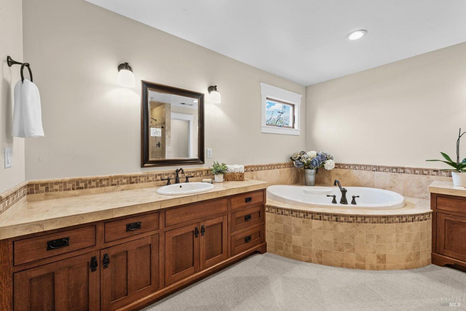 1111 Olive Hill Ln