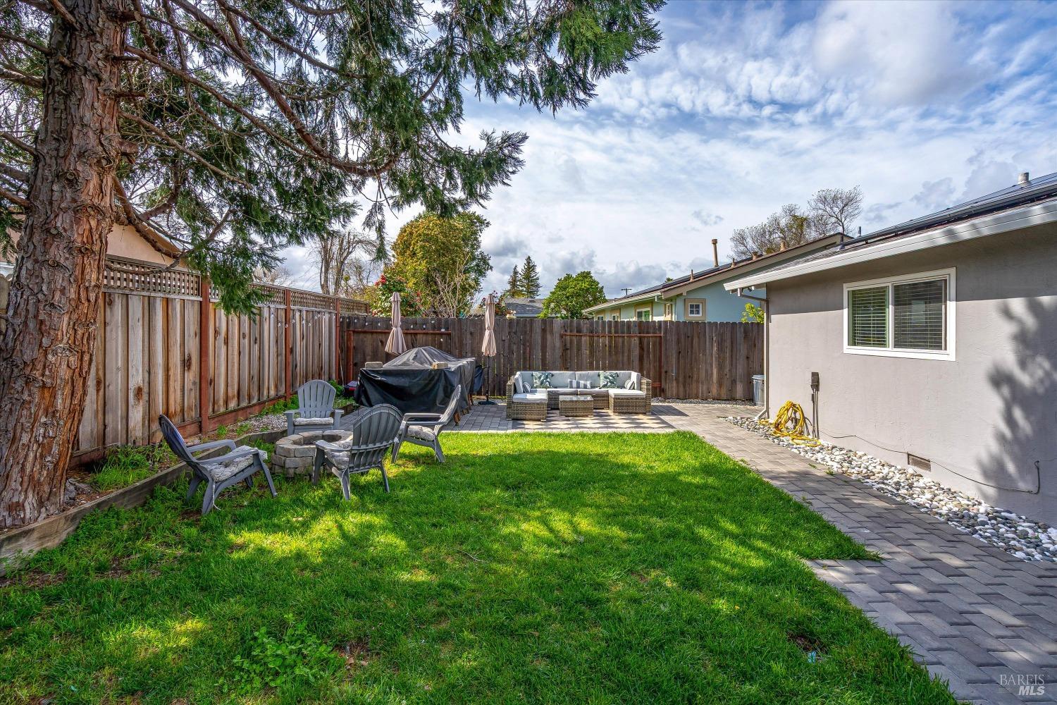 3549 Beckworth Dr