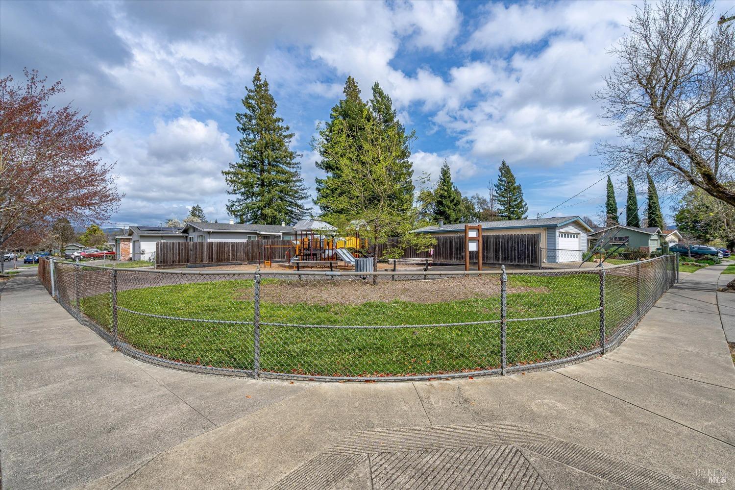 3549 Beckworth Dr