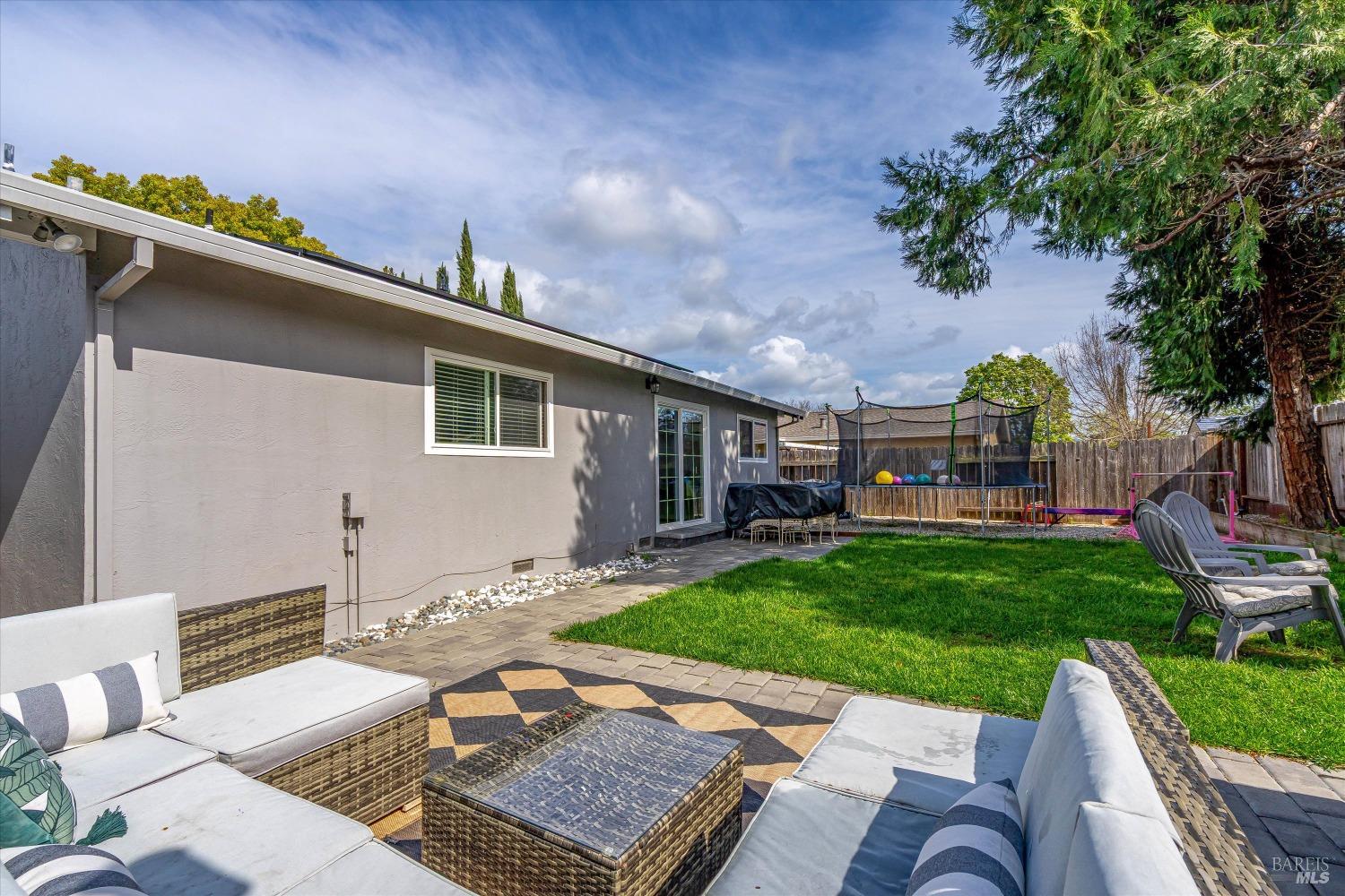 3549 Beckworth Dr