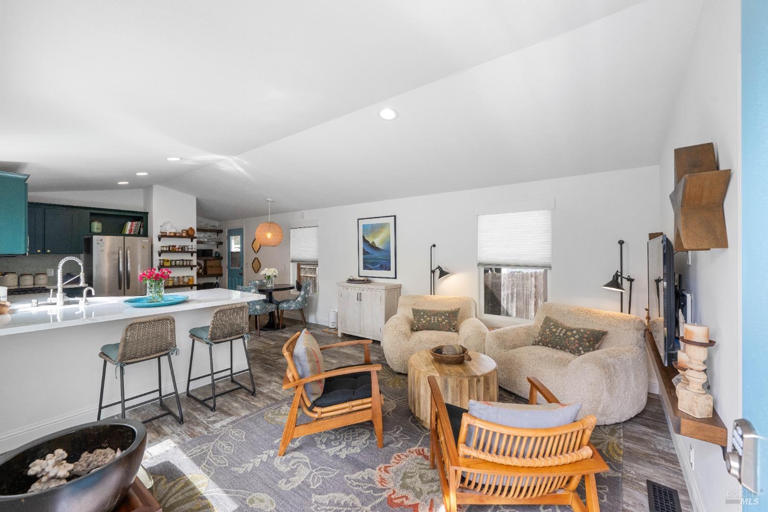 770 Lincoln Ave #1