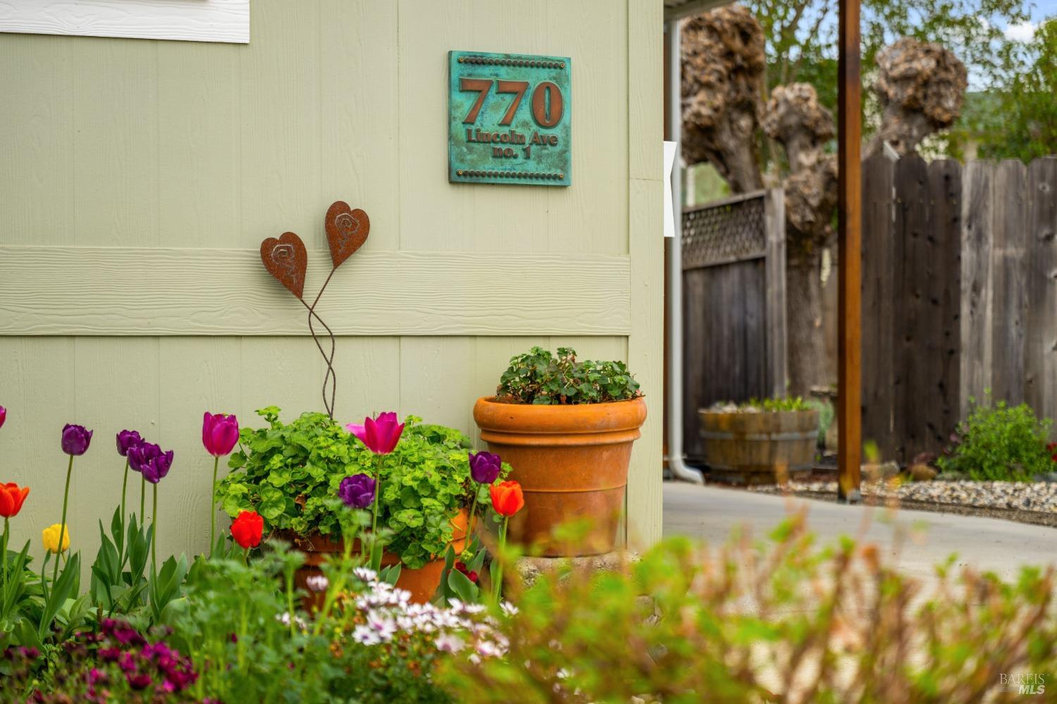770 Lincoln Ave #1