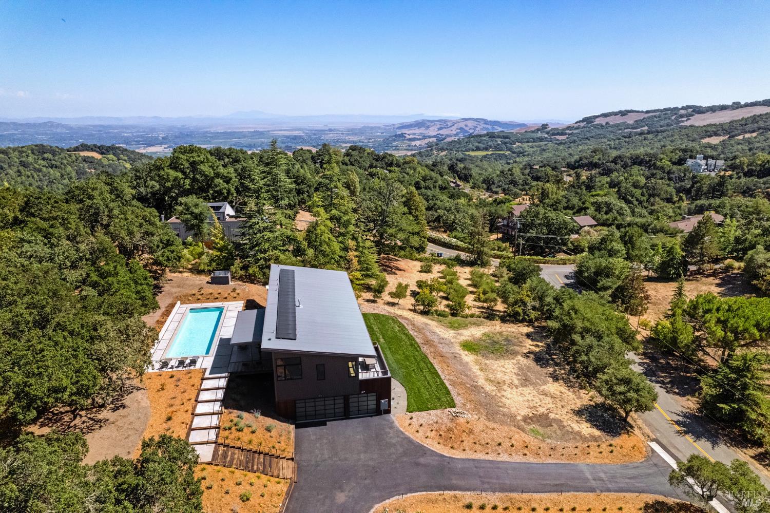 3995 White Oak Ct